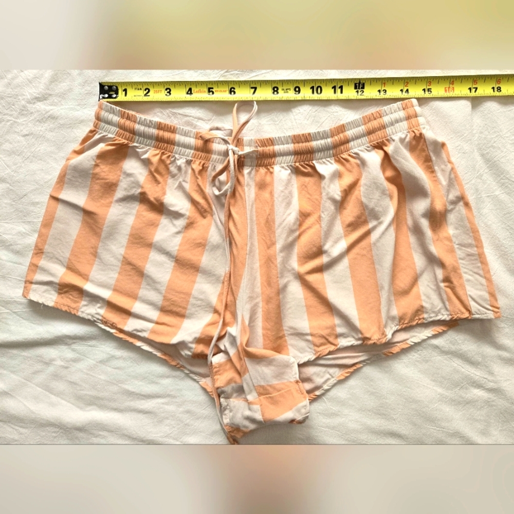Peach and White Striped Short Pajama Set Size Medium - Picture 8 of 17